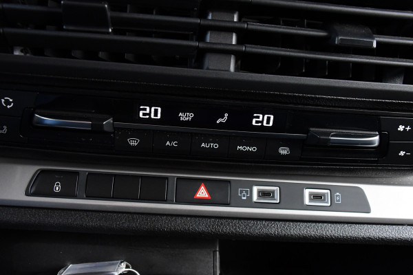 Citroën Jumpy 2.0 BlueHDI 180 L3 DC PB Edition 360 Camera, Cruise, Carplay, 177pk, Stuurverwarming, Clima, LED, Automaat, Trekhaak, Keyless, Uniek! Citroën Jumpy 2.0 BlueHDI 180 L3 DC PB Edition 360 Camera, Cruise, Carplay, 177pk, Stuurverwarming, Clima, LED, Automaat, Trekhaak, Keyless, Uniek!