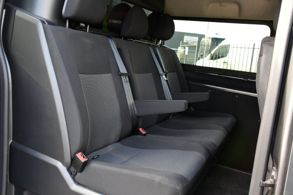 Citroën Jumpy 2.0 BlueHDI 180 L3 DC PB Edition 360 Camera, Cruise, Carplay, 177pk, Stuurverwarming, Clima, LED, Automaat, Trekhaak, Keyless, Uniek! Citroën Jumpy 2.0 BlueHDI 180 L3 DC PB Edition 360 Camera, Cruise, Carplay, 177pk, Stuurverwarming, Clima, LED, Automaat, Trekhaak, Keyless, Uniek!