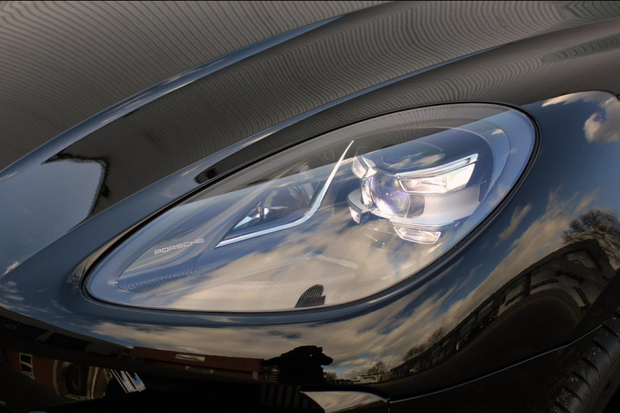 Porsche Macan S 3.0 PDK Aut. Pano, Memory, Luchtvering Porsche Macan S 3.0 PDK Aut. Pano, Memory, Luchtvering