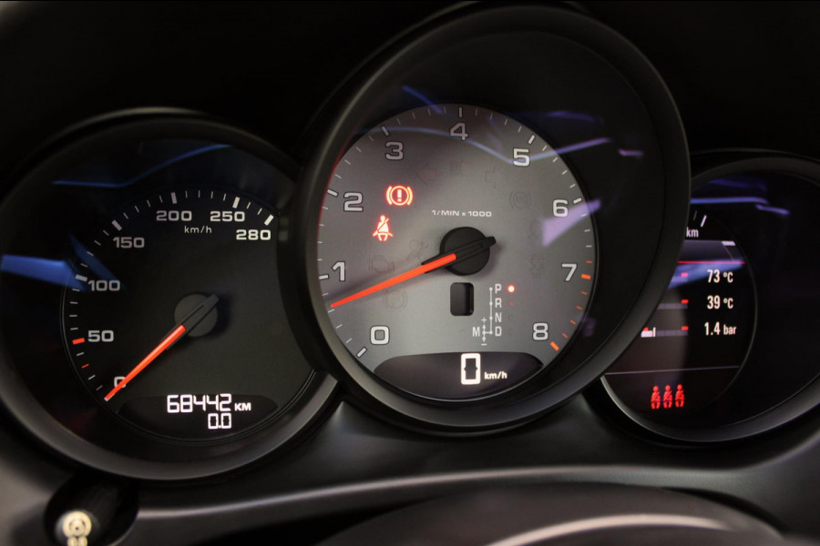 Porsche Macan S 3.0 PDK Aut. Pano, Memory, Luchtvering Porsche Macan S 3.0 PDK Aut. Pano, Memory, Luchtvering