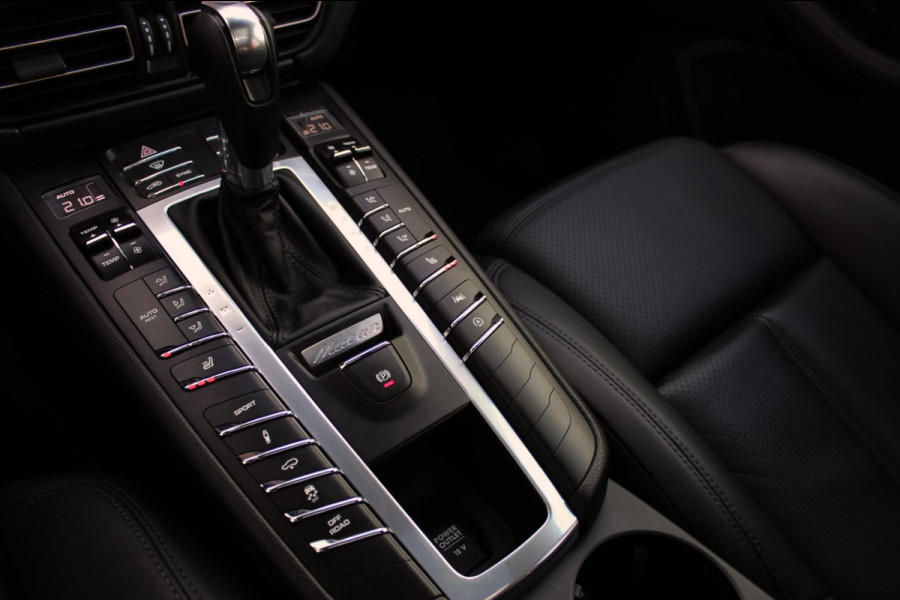 Porsche Macan S 3.0 PDK Aut. Pano, Memory, Luchtvering Porsche Macan S 3.0 PDK Aut. Pano, Memory, Luchtvering