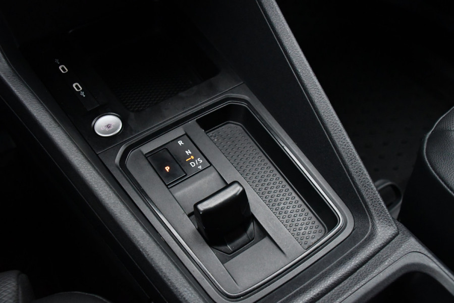 Volkswagen Caddy Cargo Maxi 2.0 TDI PB Edition Camera, Cruise, Carplay, 122PK, Automaat, Sensoren, Multimedia, UNIEK! Volkswagen Caddy Cargo Maxi 2.0 TDI PB Edition Camera, Cruise, Carplay, 122PK, Automaat, Sensoren, Multimedia, UNIEK!