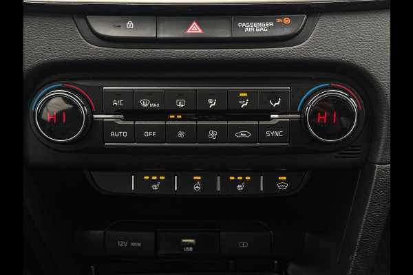 Kia Ceed Sportswagon 1.5 T-GDi 160 pk DynamicLine, achteruitrijcamera, 1/2 lederen sportinterieur , 16 inch, vele opties Kia Ceed Sportswagon 1.5 T-GDi 160 pk DynamicLine, achteruitrijcamera, 1/2 lederen sportinterieur , 16 inch, vele opties