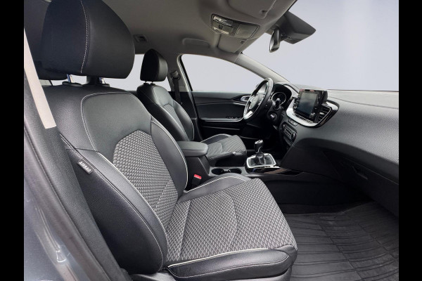 Kia Ceed Sportswagon 1.5 T-GDi 160 pk DynamicLine, achteruitrijcamera, 1/2 lederen sportinterieur , 16 inch, vele opties Kia Ceed Sportswagon 1.5 T-GDi 160 pk DynamicLine, achteruitrijcamera, 1/2 lederen sportinterieur , 16 inch, vele opties
