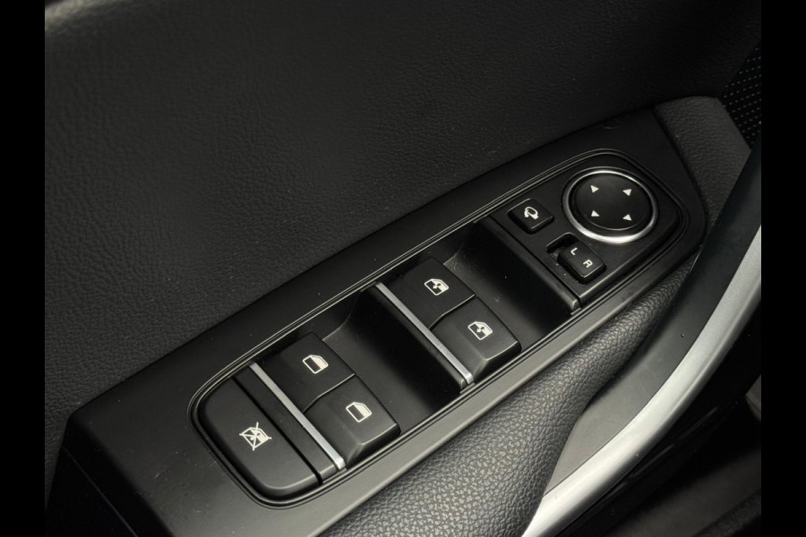 Kia Ceed Sportswagon 1.5 T-GDi 160 pk DynamicLine, achteruitrijcamera, 1/2 lederen sportinterieur , 16 inch, vele opties Kia Ceed Sportswagon 1.5 T-GDi 160 pk DynamicLine, achteruitrijcamera, 1/2 lederen sportinterieur , 16 inch, vele opties