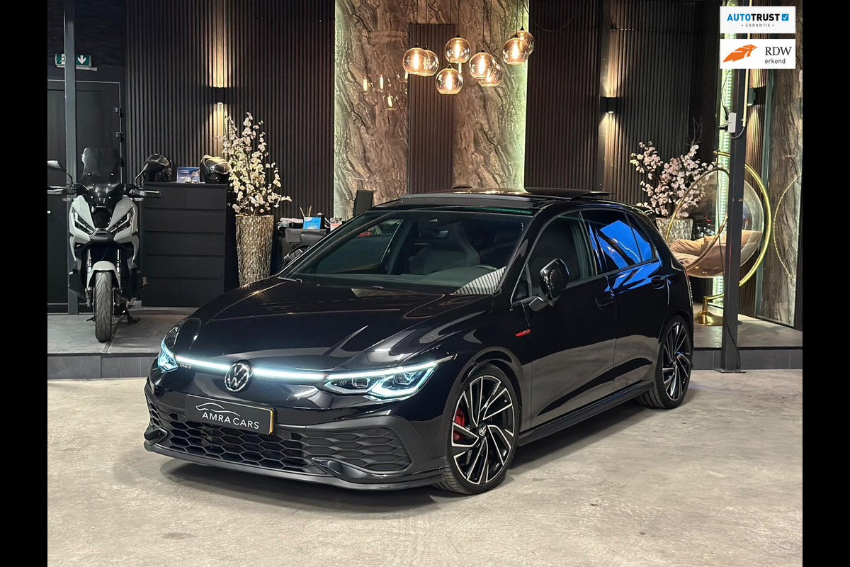Volkswagen Golf 2.0 TSI GTI CLUBSPORT|PANO|BOMVOL! Volkswagen Golf 2.0 TSI GTI CLUBSPORT|PANO|BOMVOL!