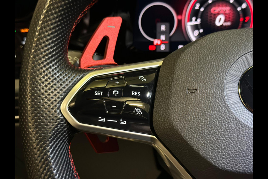 Volkswagen Golf 2.0 TSI GTI CLUBSPORT|PANO|BOMVOL!