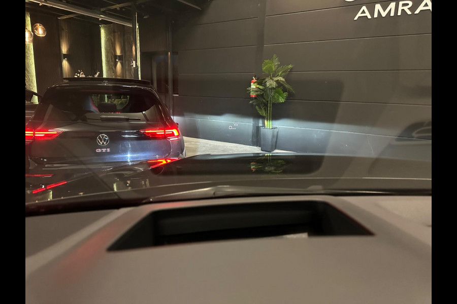 Audi Q8 50 TDI quattro|SQ8|PANO|FULL OPTIONS!! Audi Q8 50 TDI quattro|SQ8|PANO|FULL OPTIONS!!