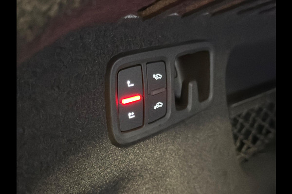 Audi Q8 50 TDI quattro|SQ8|PANO|FULL OPTIONS!! Audi Q8 50 TDI quattro|SQ8|PANO|FULL OPTIONS!!