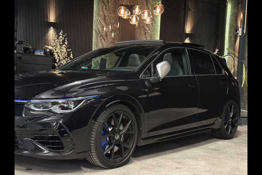 Volkswagen Golf 2.0 TSI R 4Motion|PANO|HEAD UP|BOMVOL! Volkswagen Golf 2.0 TSI R 4Motion|PANO|HEAD UP|BOMVOL!