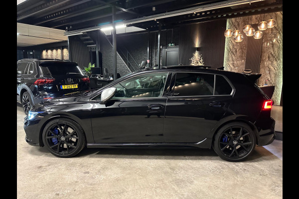 Volkswagen Golf 2.0 TSI R 4Motion|PANO|HEAD UP|BOMVOL! Volkswagen Golf 2.0 TSI R 4Motion|PANO|HEAD UP|BOMVOL!