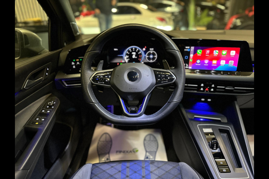 Volkswagen Golf 2.0 TSI R 4Motion|PANO|HEAD UP|BOMVOL! Volkswagen Golf 2.0 TSI R 4Motion|PANO|HEAD UP|BOMVOL!