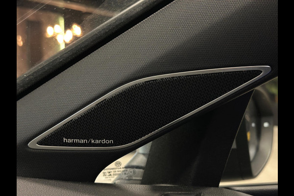 Volkswagen Golf 2.0 TSI R 4Motion|PANO|HEAD UP|BOMVOL! Volkswagen Golf 2.0 TSI R 4Motion|PANO|HEAD UP|BOMVOL!