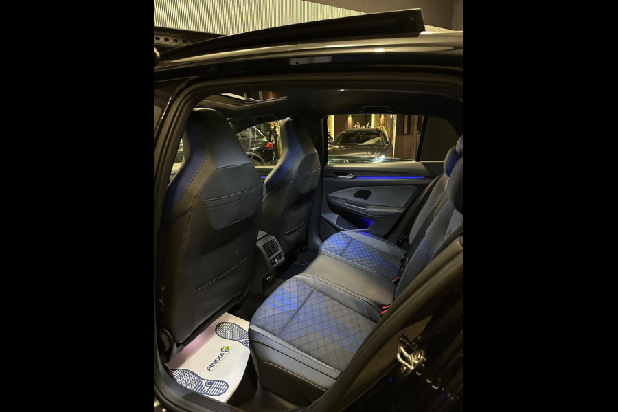 Volkswagen Golf 2.0 TSI R 4Motion|PANO|HEAD UP|BOMVOL! Volkswagen Golf 2.0 TSI R 4Motion|PANO|HEAD UP|BOMVOL!