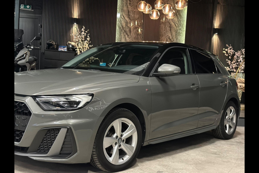 Audi A1 Sportback 30 TFSI S-Line|Automaat|Virtual|Stoelverw Audi A1 Sportback 30 TFSI S-Line|Automaat|Virtual|Stoelverw