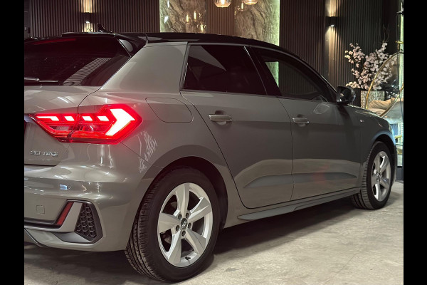 Audi A1 Sportback 30 TFSI S-Line|Automaat|Virtual|Stoelverw Audi A1 Sportback 30 TFSI S-Line|Automaat|Virtual|Stoelverw