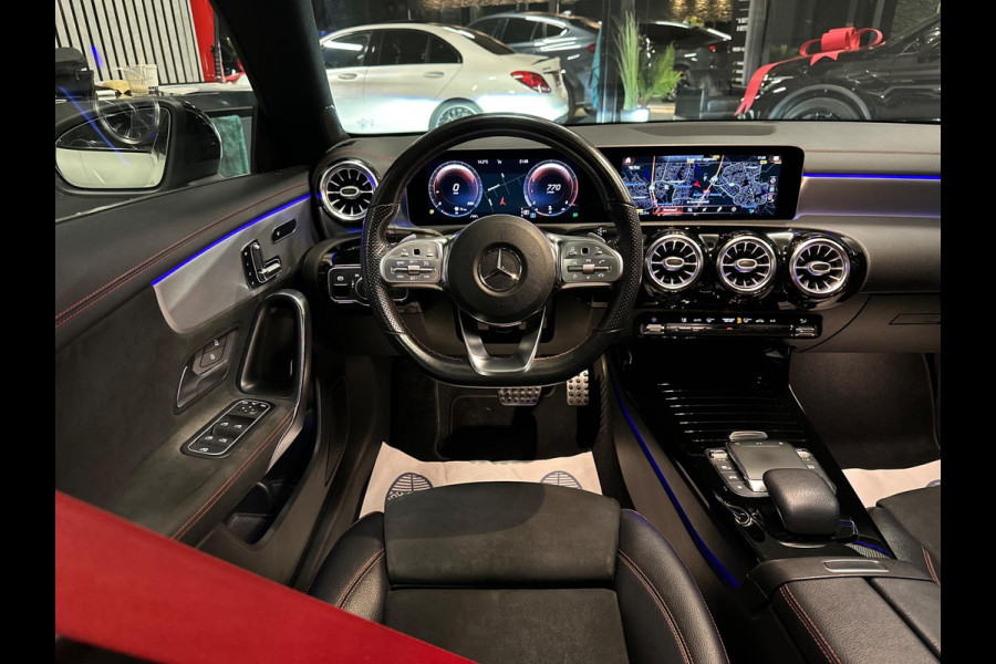 Mercedes-Benz CLA-Klasse 200 AMG|PANO|SFEER|MEMORY|BOMVOL! Mercedes-Benz CLA-Klasse 200 AMG|PANO|SFEER|MEMORY|BOMVOL!