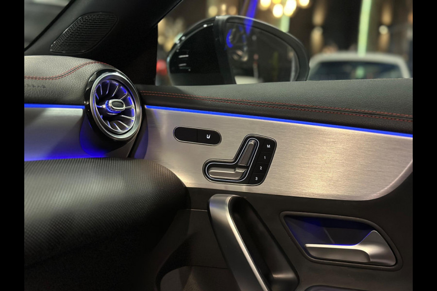 Mercedes-Benz CLA-Klasse 200 AMG|PANO|SFEER|MEMORY|BOMVOL! Mercedes-Benz CLA-Klasse 200 AMG|PANO|SFEER|MEMORY|BOMVOL!