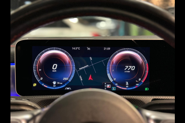 Mercedes-Benz CLA-Klasse 200 AMG|PANO|SFEER|MEMORY|BOMVOL! Mercedes-Benz CLA-Klasse 200 AMG|PANO|SFEER|MEMORY|BOMVOL!