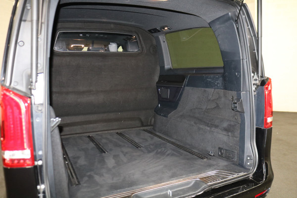 Mercedes-Benz V-Klasse 300d Extra XL DC Avantgarde Edition AMG Burmester