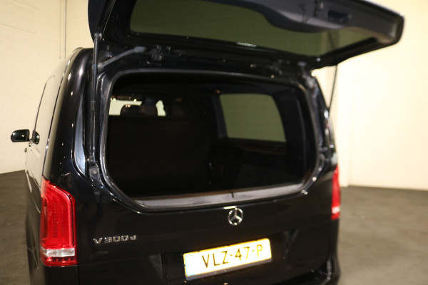 Mercedes-Benz V-Klasse 300d Extra XL DC Avantgarde Edition AMG Burmester