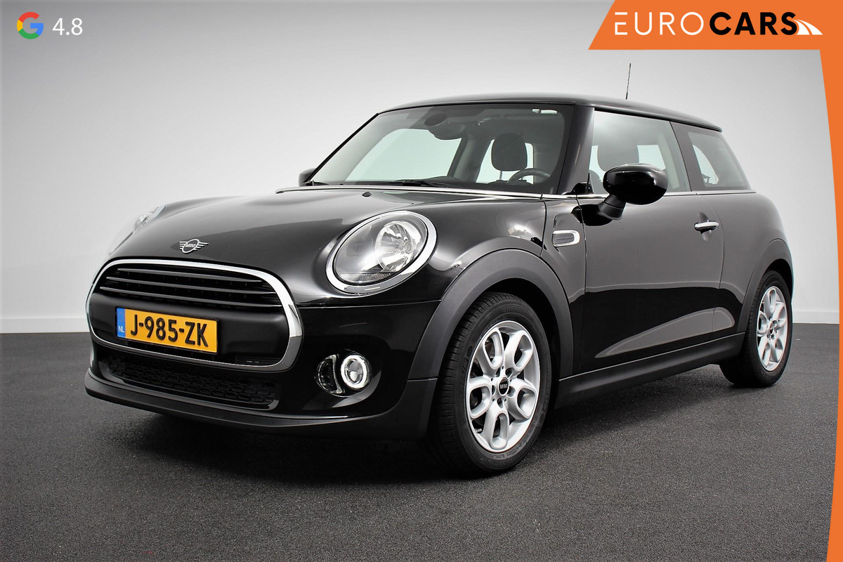 MINI Mini 1.5 One First Salt | Airco | Lichtmetalen Velgen | Stoelverwarming | Keyless start MINI Mini 1.5 One First Salt | Airco | Lichtmetalen Velgen | Stoelverwarming | Keyless start