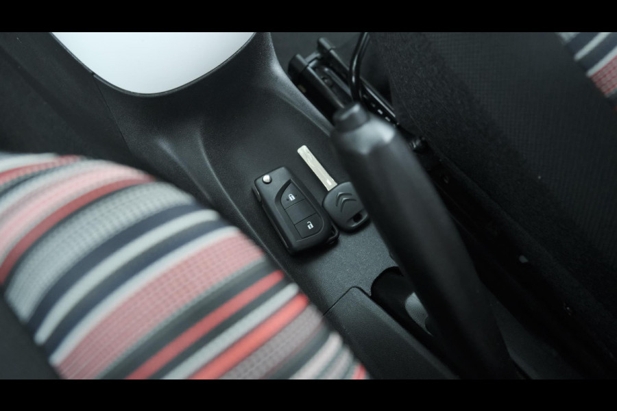 Citroën C1 1.0 VTi Airscape Feel | Vouwdak | Camera | Apple Carplay | DAB+ Citroën C1 1.0 VTi Airscape Feel | Vouwdak | Camera | Apple Carplay | DAB+