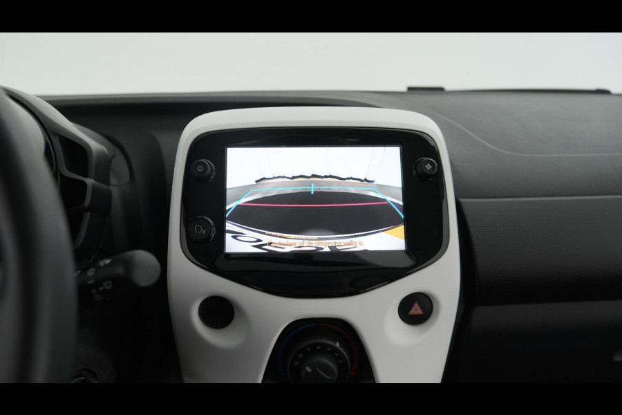 Citroën C1 1.0 VTi Airscape Feel | Vouwdak | Camera | Apple Carplay | DAB+ Citroën C1 1.0 VTi Airscape Feel | Vouwdak | Camera | Apple Carplay | DAB+