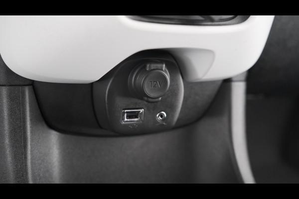 Citroën C1 1.0 VTi Airscape Feel | Vouwdak | Camera | Apple Carplay | DAB+ Citroën C1 1.0 VTi Airscape Feel | Vouwdak | Camera | Apple Carplay | DAB+