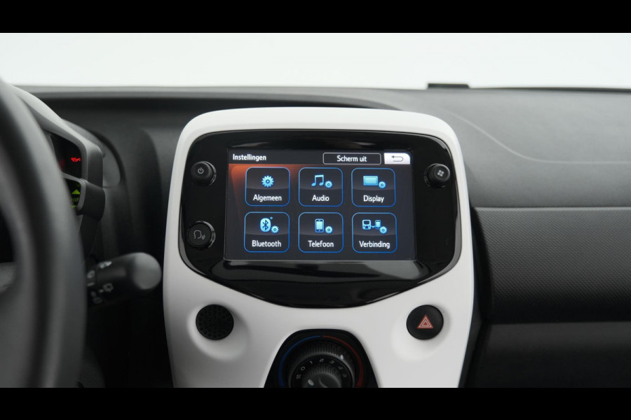 Citroën C1 1.0 VTi Airscape Feel | Vouwdak | Camera | Apple Carplay | DAB+ Citroën C1 1.0 VTi Airscape Feel | Vouwdak | Camera | Apple Carplay | DAB+