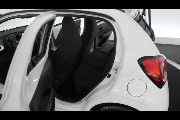 Citroën C1 1.0 VTi Airscape Feel | Vouwdak | Camera | Apple Carplay | DAB+ Citroën C1 1.0 VTi Airscape Feel | Vouwdak | Camera | Apple Carplay | DAB+