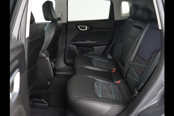Jeep Compass 4xe 240 Plug-in Hybrid Electric Upland | Stoel & stuurverwarming | Adaptive cruise | Camera | Half leder | Carplay | Navigatie | Keyless | Full LED | Digital Cockpit | PHEV | Plug In Jeep Compass 4xe 240 Plug-in Hybrid Electric Upland | Stoel & stuurverwarming | Adaptive cruise | Camera | Half leder | Carplay | Navigatie | Keyless | Full LED | Digital Cockpit | PHEV | Plug In