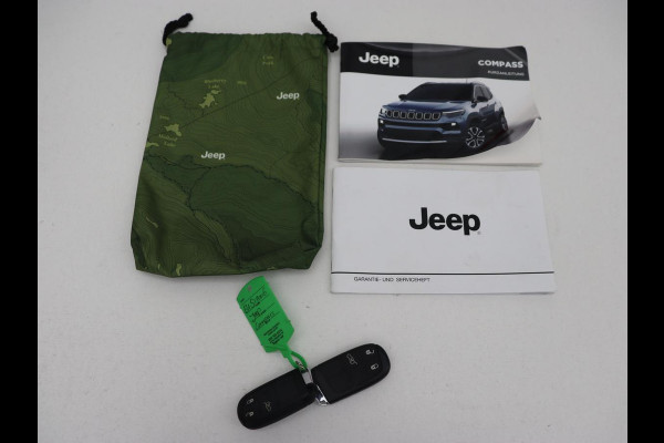 Jeep Compass 4xe 240 Plug-in Hybrid Electric Upland | Stoel & stuurverwarming | Adaptive cruise | Camera | Half leder | Carplay | Navigatie | Keyless | Full LED | Digital Cockpit | PHEV | Plug In Jeep Compass 4xe 240 Plug-in Hybrid Electric Upland | Stoel & stuurverwarming | Adaptive cruise | Camera | Half leder | Carplay | Navigatie | Keyless | Full LED | Digital Cockpit | PHEV | Plug In