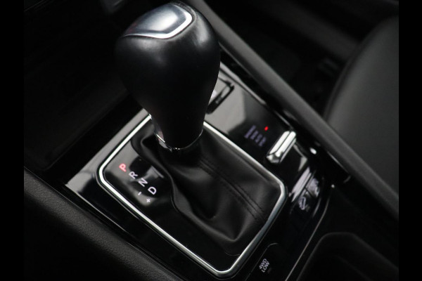 Jeep Compass 4xe 240 Plug-in Hybrid Electric Upland | Stoel & stuurverwarming | Adaptive cruise | Camera | Half leder | Carplay | Navigatie | Keyless | Full LED | Digital Cockpit | PHEV | Plug In Jeep Compass 4xe 240 Plug-in Hybrid Electric Upland | Stoel & stuurverwarming | Adaptive cruise | Camera | Half leder | Carplay | Navigatie | Keyless | Full LED | Digital Cockpit | PHEV | Plug In