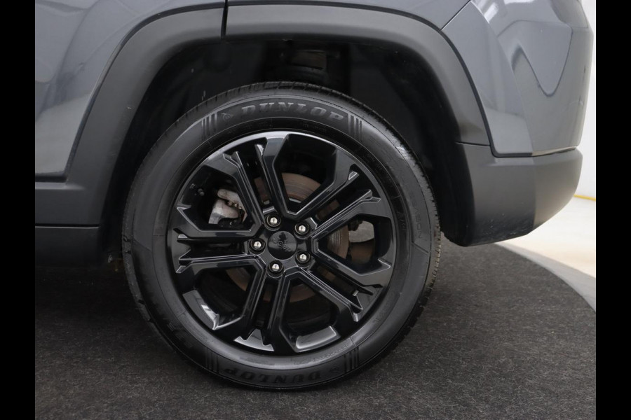Jeep Compass 4xe 240 Plug-in Hybrid Electric Upland | Stoel & stuurverwarming | Adaptive cruise | Camera | Half leder | Carplay | Navigatie | Keyless | Full LED | Digital Cockpit | PHEV | Plug In Jeep Compass 4xe 240 Plug-in Hybrid Electric Upland | Stoel & stuurverwarming | Adaptive cruise | Camera | Half leder | Carplay | Navigatie | Keyless | Full LED | Digital Cockpit | PHEV | Plug In