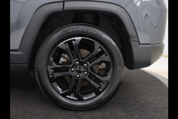 Jeep Compass 4xe 240 Plug-in Hybrid Electric Upland | Stoel & stuurverwarming | Adaptive cruise | Camera | Half leder | Carplay | Navigatie | Keyless | Full LED | Digital Cockpit | PHEV | Plug In Jeep Compass 4xe 240 Plug-in Hybrid Electric Upland | Stoel & stuurverwarming | Adaptive cruise | Camera | Half leder | Carplay | Navigatie | Keyless | Full LED | Digital Cockpit | PHEV | Plug In