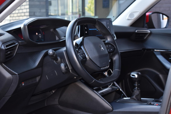 Peugeot 2008 1.2 PureTech 130PK Allure Pack | Carplay | Camera | 3D Dashb. | Stoelverw. | Incl. garantie Peugeot 2008 1.2 PureTech 130PK Allure Pack | Carplay | Camera | 3D Dashb. | Stoelverw. | Incl. garantie