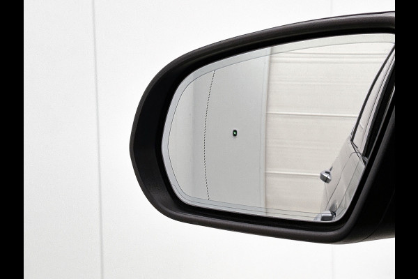 Mercedes-Benz B-Klasse 180 Business Solution AMG | SFEER | PANO | NL-AUTO | STOELVERW | CARPLAY | ACHTERCAM |ETC