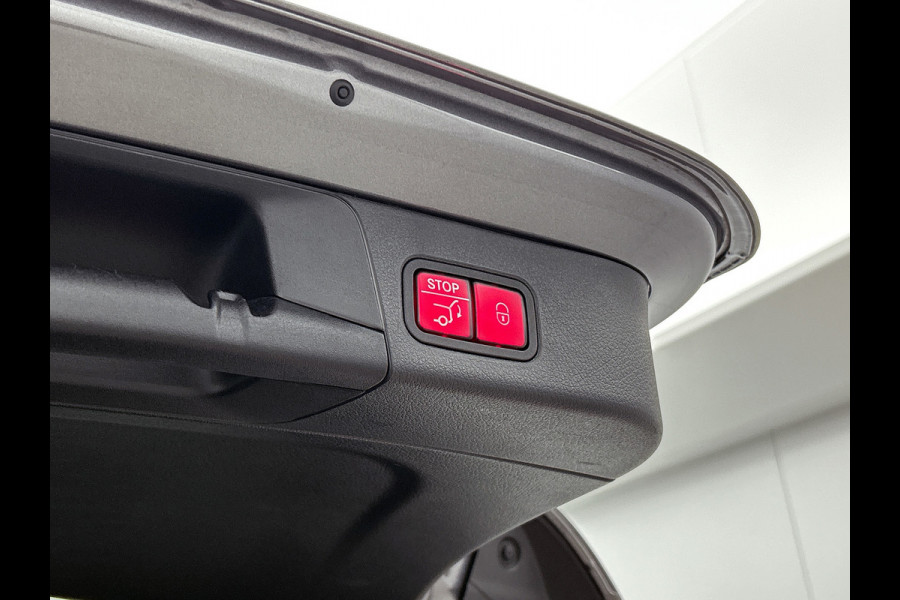 Mercedes-Benz B-Klasse 180 Business Solution AMG | SFEER | PANO | NL-AUTO | STOELVERW | CARPLAY | ACHTERCAM |ETC