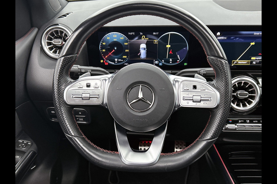 Mercedes-Benz B-Klasse 180 Business Solution AMG | SFEER | PANO | NL-AUTO | STOELVERW | CARPLAY | ACHTERCAM |ETC