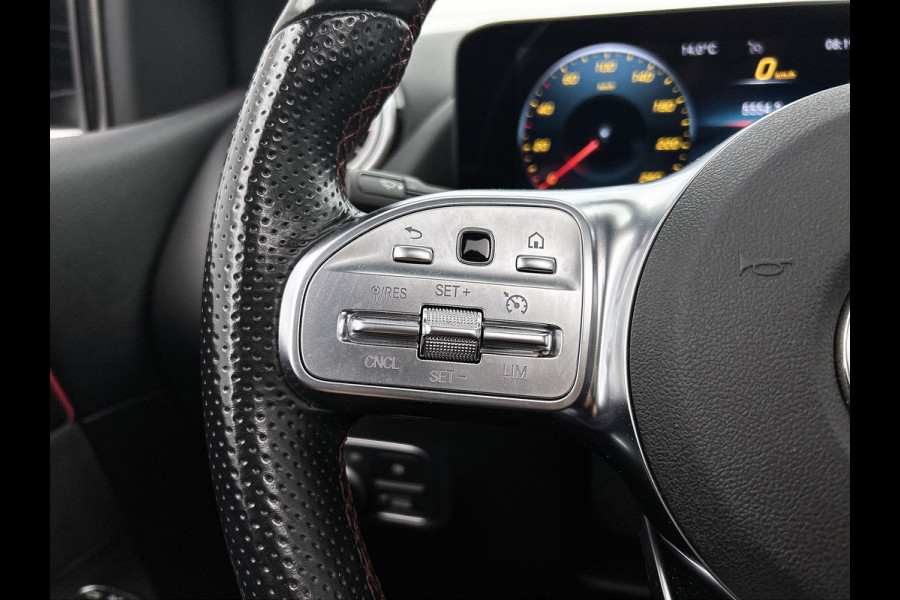 Mercedes-Benz B-Klasse 180 Business Solution AMG | SFEER | PANO | NL-AUTO | STOELVERW | CARPLAY | ACHTERCAM |ETC