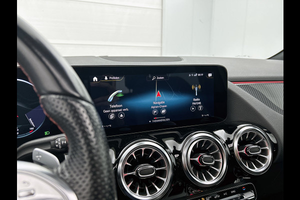 Mercedes-Benz B-Klasse 180 Business Solution AMG | SFEER | PANO | NL-AUTO | STOELVERW | CARPLAY | ACHTERCAM |ETC