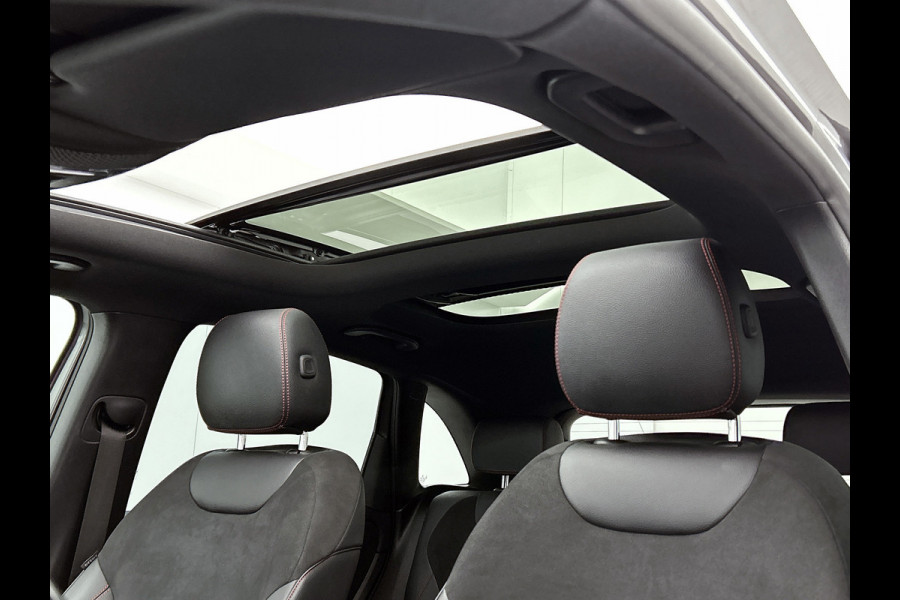 Mercedes-Benz B-Klasse 180 Business Solution AMG | SFEER | PANO | NL-AUTO | STOELVERW | CARPLAY | ACHTERCAM |ETC