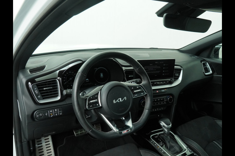 Kia Ceed Sportswagon 1.5 T-GDi GT-Line Automaat - Stoel-/Stuurverwarming - Apple Carplay/Android Auto - Elektrisch bedienbare Achterklep - Schuif-/Kanteldak - - Fabrieksgarantie tot 2030