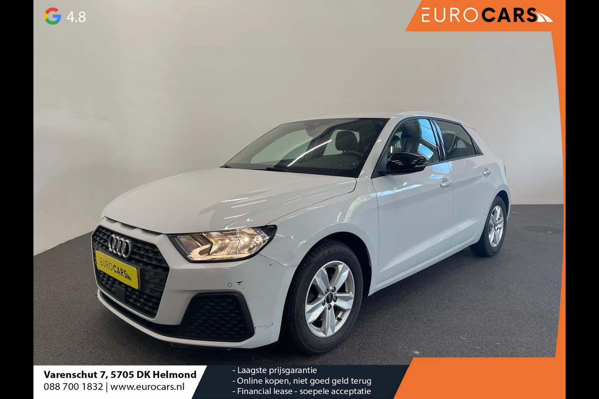 Audi A1 Sportback 30 TFSI 110 pk S-tronic Navigatie Apple Carplay/ Android Auto Parkeersensoren Cruise Control Virtual Cockpit Climate Control Lichtmetalen velgen Audi A1 Sportback 30 TFSI 110 pk S-tronic Navigatie Apple Carplay/ Android Auto Parkeersensoren Cruise Control Virtual Cockpit Climate Control Lichtmetalen velgen