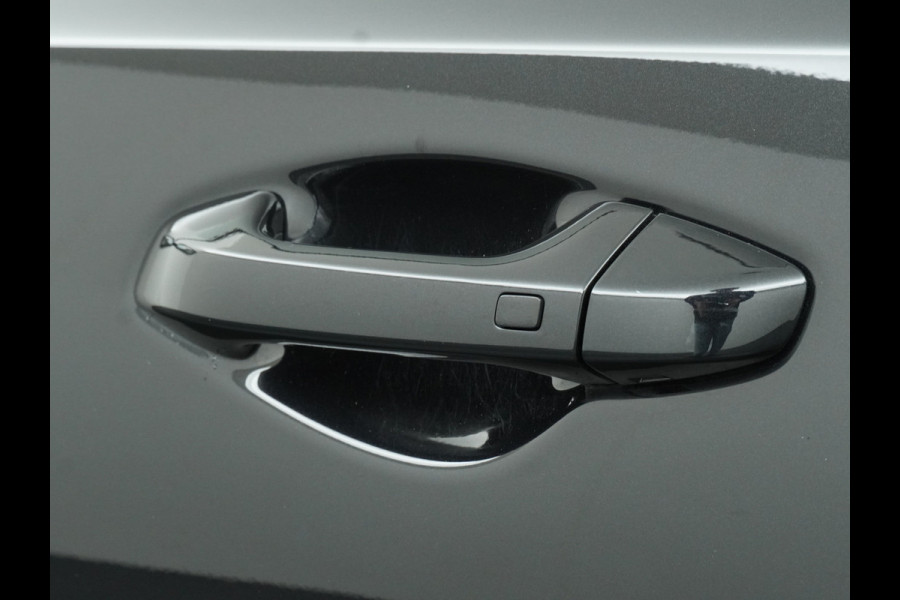 Kia Ceed Sportswagon Automaat 1.5 T-GDi GT-Line Automaat - Automatische achterklep - Schuif/Kantel dak - Apple Carplay/Android Auto - Adaptive cruise control - Keyless entry - Fabrieksgarantie t/m 30-06-2030