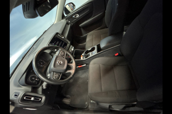 Volvo XC40 1.5 T3 Camera, Carplay Volvo XC40 1.5 T3 Camera, Carplay