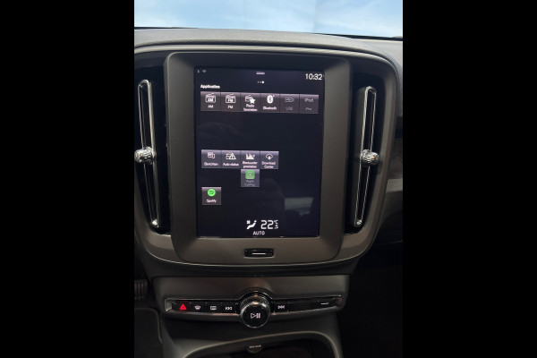 Volvo XC40 1.5 T3 Camera, Carplay Volvo XC40 1.5 T3 Camera, Carplay
