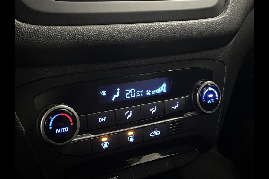 Hyundai i20 1.0 T-GDI Comfort Apple Carplay/Android auto | Cruise control | Camera | Parkeersensoren achter | Origineel NL | Hyundai i20 1.0 T-GDI Comfort Apple Carplay/Android auto | Cruise control | Camera | Parkeersensoren achter | Origineel NL |