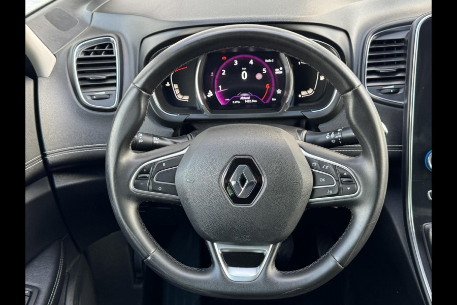 Renault Scénic 1.3 TCe Intens Climate control Cruise control Navigatie Apple Android Parkeersensoren plus camera Dodehoekdetectie Renault Scénic 1.3 TCe Intens Climate control Cruise control Navigatie Apple Android Parkeersensoren plus camera Dodehoekdetectie